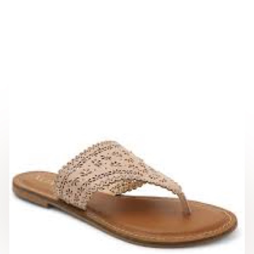 NEW! XOXO Rhonda Slide-On Gold Thong Sandal - Picture 1 of 10